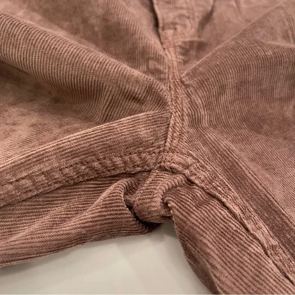 WORN ONCE! Old Navy Woman’s Higher High-Rise Flare Brown Corduroy Pants - Picture 5 of 15